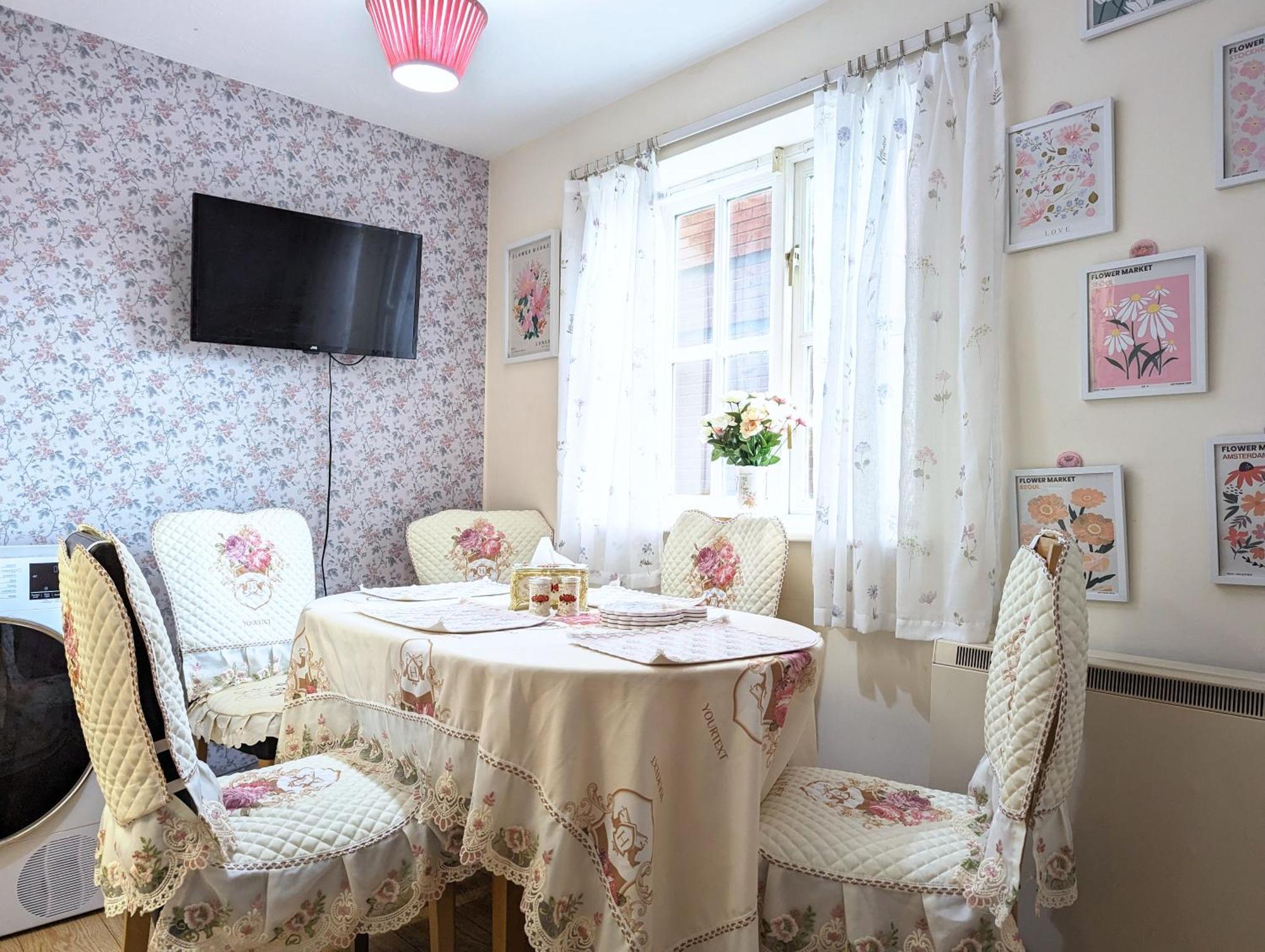 City Centre Vintage Theme Guest Rooms Free Parkin Liverpool Bagian luar foto