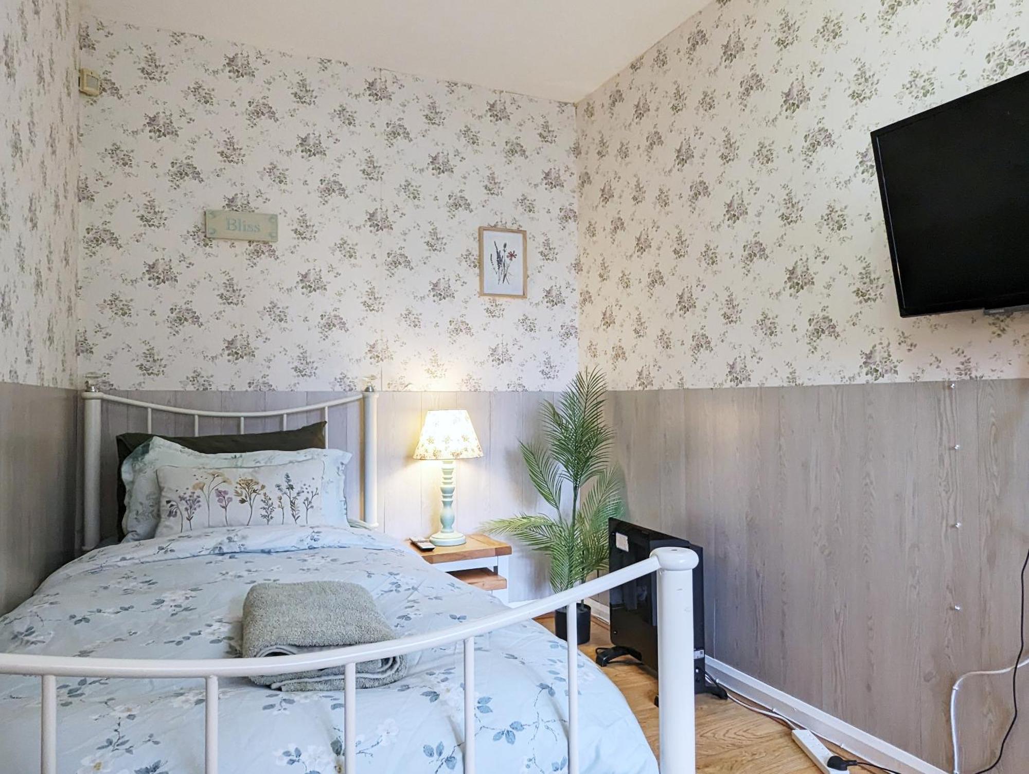City Centre Vintage Theme Guest Rooms Free Parkin Liverpool Bagian luar foto