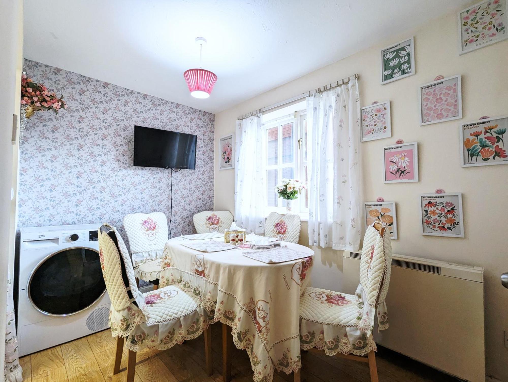 City Centre Vintage Theme Guest Rooms Free Parkin Liverpool Bagian luar foto